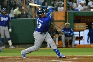 Licey dan una paliza a los Toros y se ponen a ley de uno para clasificar