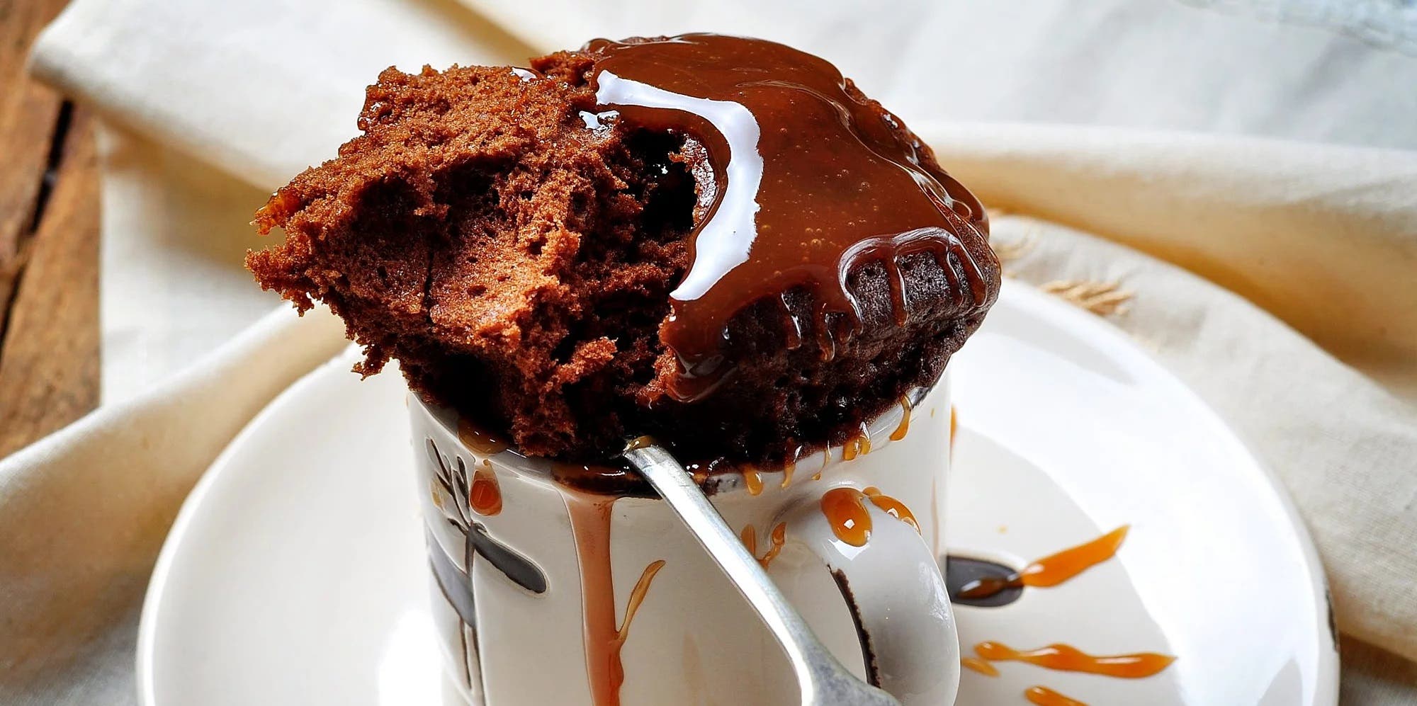 Torta de chocolate en taza: se hace en 2 minutos con el microondas