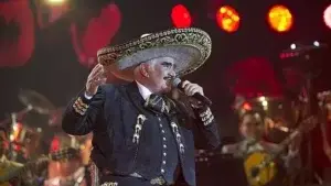 Fallece el legendario artista Vicente Fernández