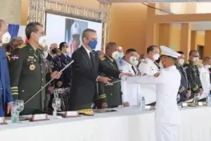 Presidente encabeza Graduación 46 nuevos Oficiales Academia Militar «Batalla de Las Carreras»