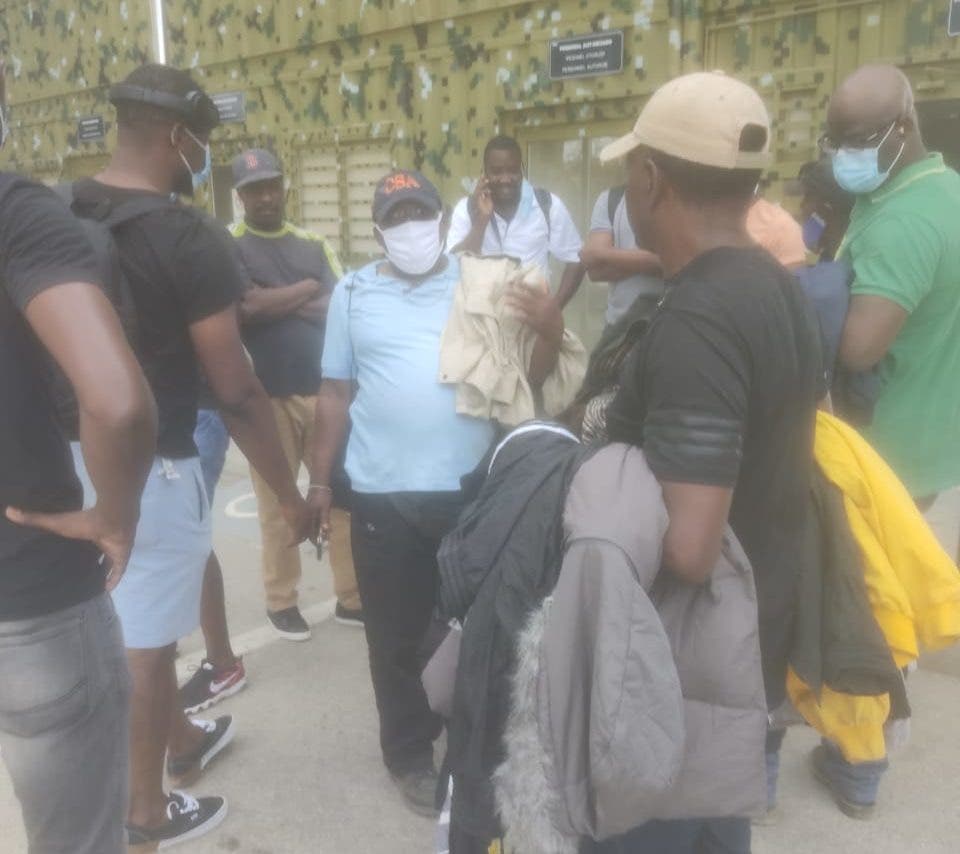 CESFRONT cierra puerta binacional Carrizal-Elías Piña tras protestas en comisaría policial en Haití