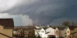 Tornados y tormentas dejan al menos 4 muertos en EEUU