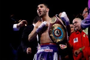 Puertorriqueño Méndez pierde título mundial de boxeo ante japonés Taniguchi