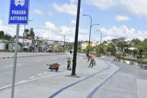 Brigadas de Urbe dan toque final primer tramo avenida de Paseo del Rio