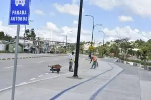 Brigadas de Urbe dan toque final primer tramo avenida de Paseo del Rio