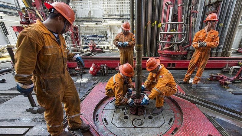 Petróleo de Texas abre con una bajada del 1 %, hasta 79,28 dólares