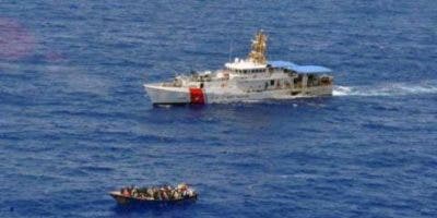 Guardia Costera repatria 44 inmigrantes a RD tras intentar entrar a Puerto Rico