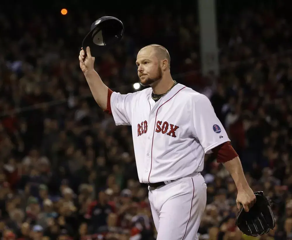 Jon Lester, expitcher de Medias Rojas y Cachorros, se retira