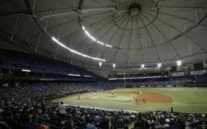 MLB rechaza plan de Rays para jugar en Florida y Montreal