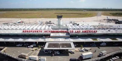 Varios vuelos retrasados en Aeropuerto Las Américas por desperfecto en asfalto de la pista