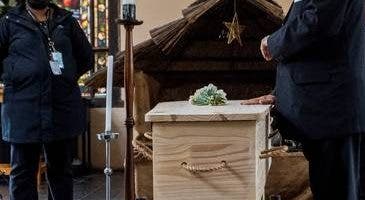 Sepultan a Tutu en catedral de  St. George