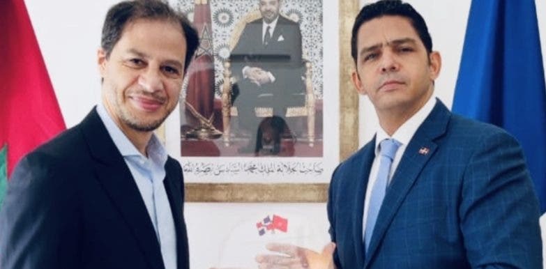 La embajada de Marruecos reconoce al  diplomático criollo  Luis González