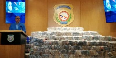 DNCD  investiga con 2 países alijo 1,200 kilos  coca