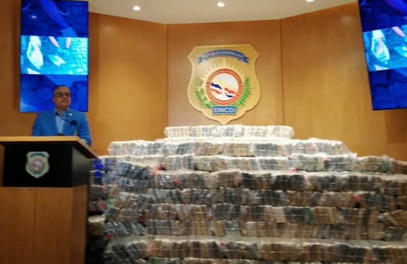 DNCD  investiga con 2 países alijo 1,200 kilos  coca