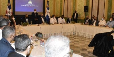 El Gobierno y los partidos vuelven  a debatir sobre la crisis de Haití