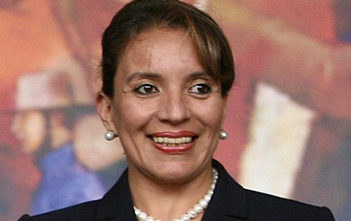 Kamala apoyará a la presidenta de Honduras