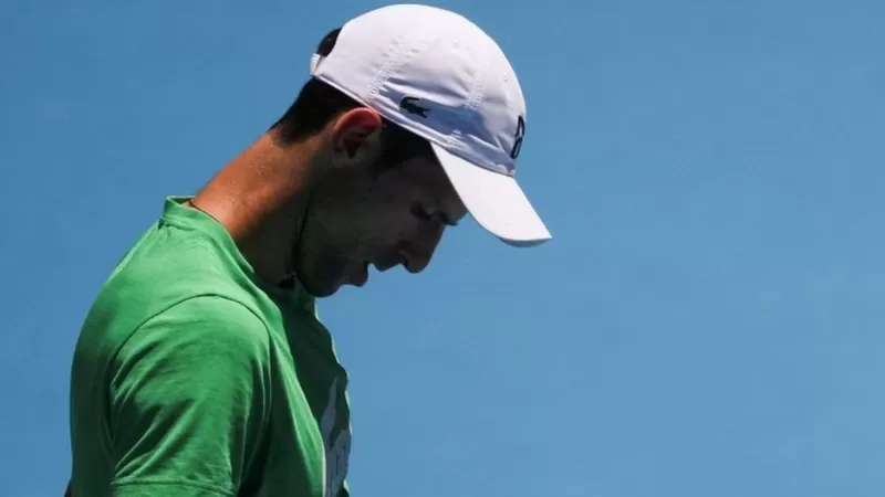 Novak Djokovic: detienen al tenista serbio en Australia tras cancelar el gobierno por segunda vez su visa