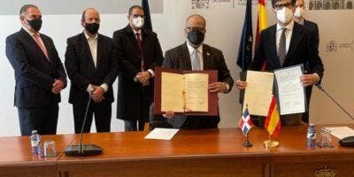 Autoridades de aviación civil dominicana y española suscriben firma definitiva al acuerdo de transporte aéreo