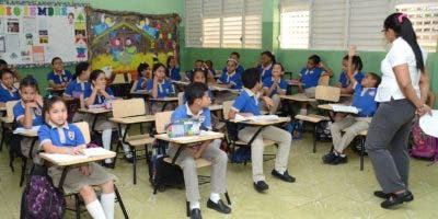 Educación: Docencia reinicia el próximo martes día 10 de enero