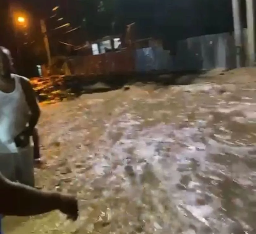 Varias inundaciones reportadas en Montecristi debido a las fuertes lluvias