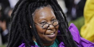 La actriz y presentadora Whoopi Goldberg da positivo por covid-19