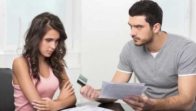 La “infidelidad financiera” puede destruir matrimonios