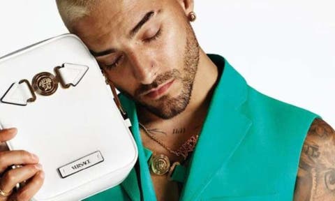 Maluma es la nueva cara de la campaña primavera-verano de Versace
