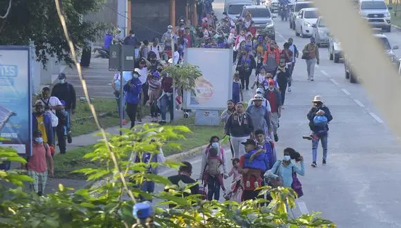 Primera caravana de hondureños y nicaragüenses de 2022 sale hacia EEUU