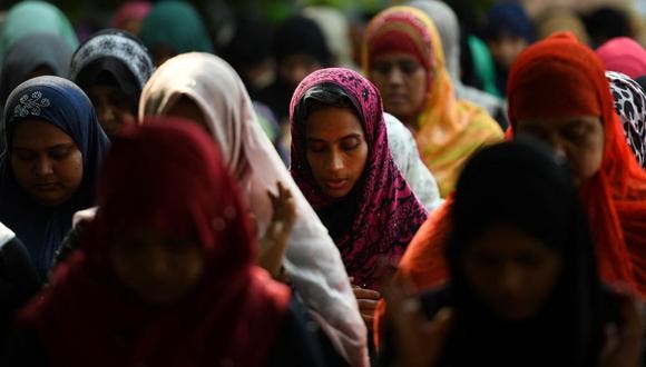 Escándalo en la India por “subasta” de mujeres musulmanas en una aplicación