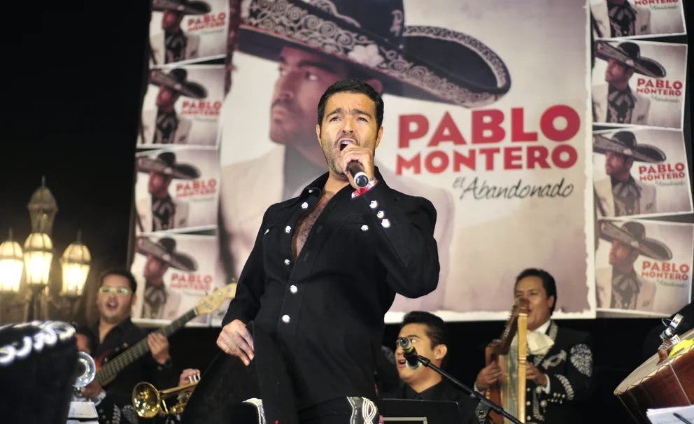 Pablo Montero podría interpretar a Vicente Fernández en su bioserie