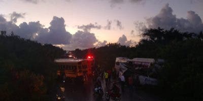 Un muerto y 15 heridos en accidente de tránsito en la Autovía del Este