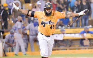 Zoilo Almonte y Yoenis Céspedes no continuarán con Águilas Cibaeñas