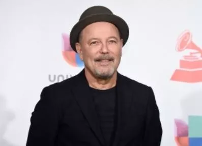 Rubén Blades no irá por  la Presidencia