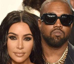 Guerra entre Kanye West y  Kardashian