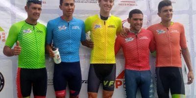 Brayan Gómez gana segunda etapa vuelta ciclista