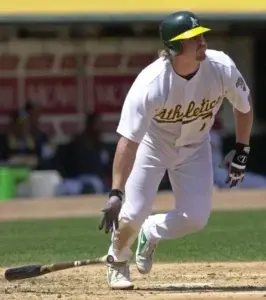 Exjugador de Grandes Ligas Jeremy Giambi muere en California a los 47 años