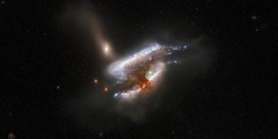 Tres galaxias colisionan y se fusionan entre sí en una nueva imagen captada por telescopio Hubble
