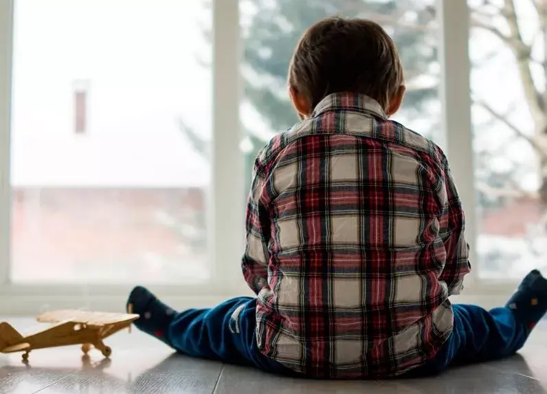 Cierre instituto de autismo causa reacciones