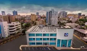 Banco Popular conmemora 10 años de su proyecto de oficinas fotovoltaicas