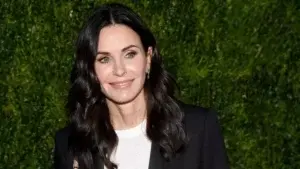 Courteney Cox: “Me volví loca”; reconoció trató de luchar contra el envejecimiento