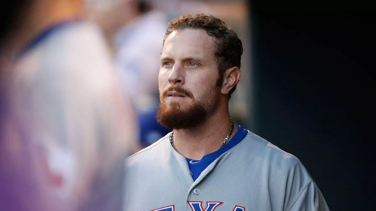 Josh Hamilton se declara culpable de delito menor en caso de agresión a su hija