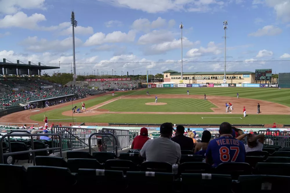 MLB retoma negociaciones por paro patronal en Florida