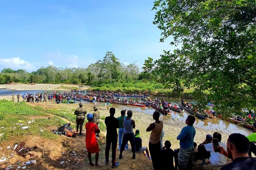 Cae migración haitiana y sube la venezolana por el Darién