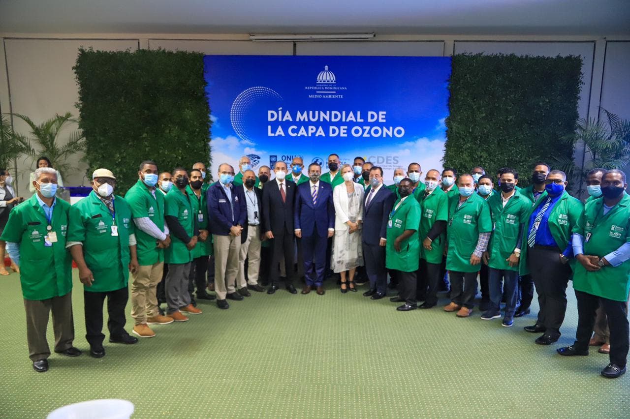 Técnicos de refrigeración convertidos en “Héroes de capa verde” para proteger medio ambiente
