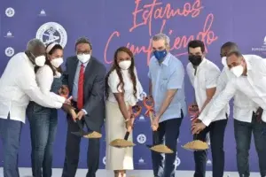 Presidente Abinader deja iniciada ampliación de alcantarillado sanitario Juan Dolio-Guayacanes