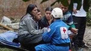 Pereira: al menos 14 muertos y 35 heridos en un deslave que sepultó varias casas en la zona cafetera de Colombia