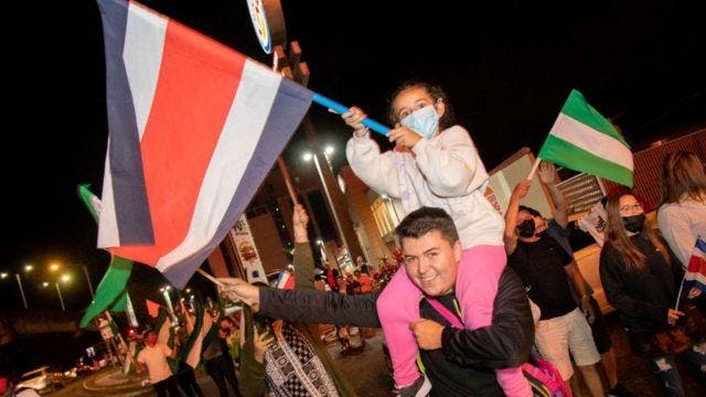 Elecciones en Costa Rica: el expresidente José María Figueres enfrentará al economista Rodrigo Chaves en segunda vuelta