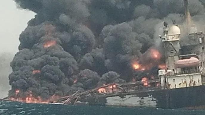 La explosión de una gran plataforma petrolera nigeriana deja 10 desaparecidos