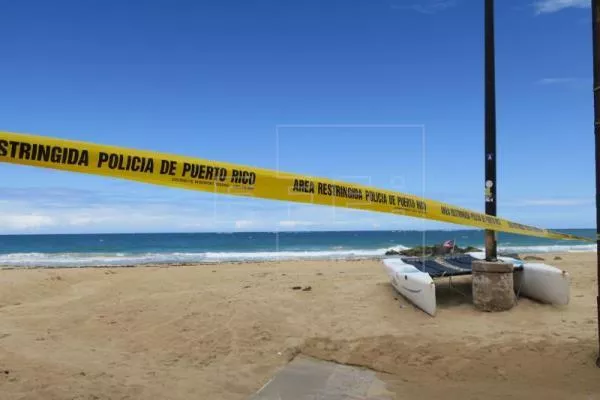 Rescatan un velero con 2 estadounidenses en la costa noreste de Puerto Rico