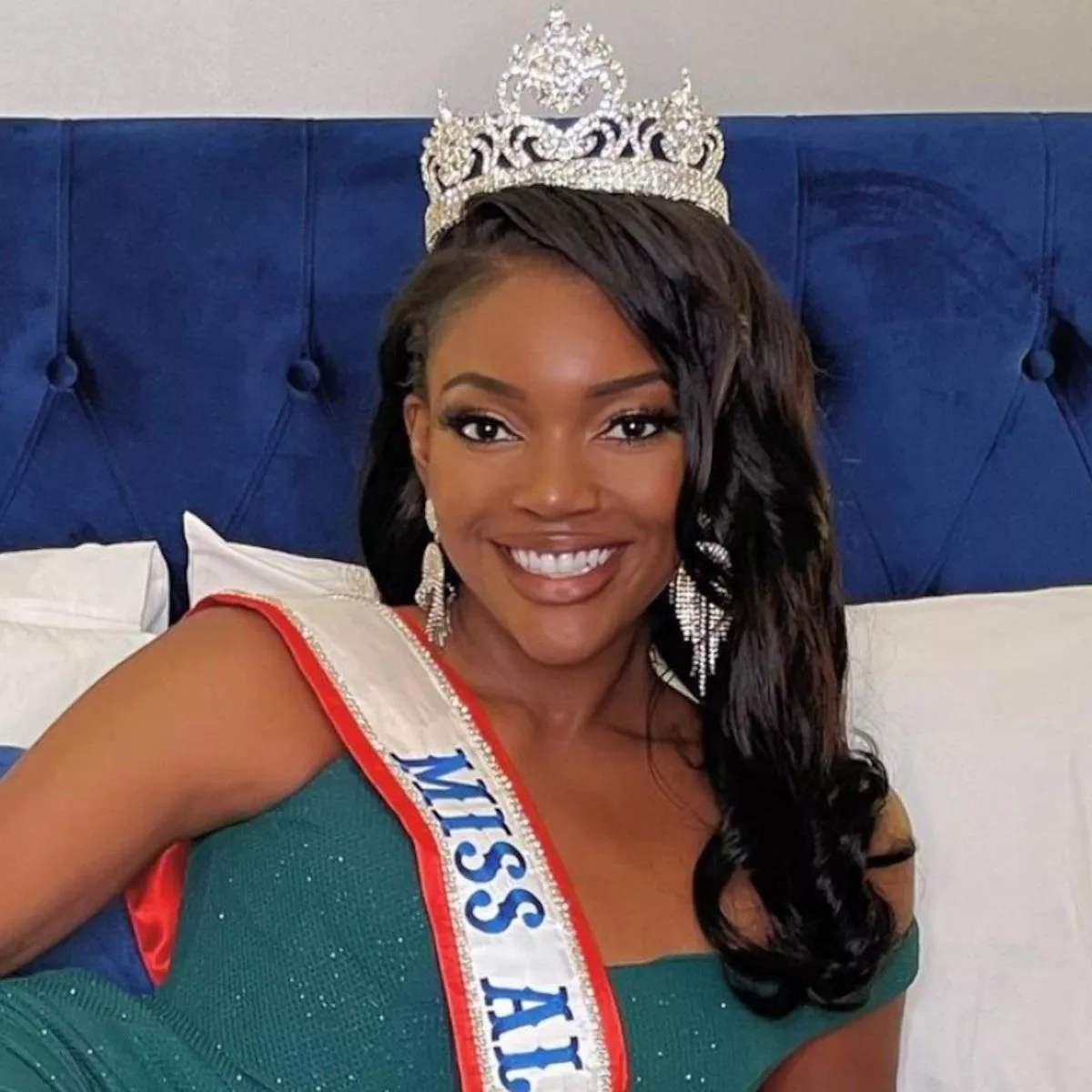 Fallece modelo Zoe Sozo, Miss Alabama, tras accidente